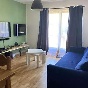 https://guzet-neige-coeur-station.midi-pyreneeshotels.com